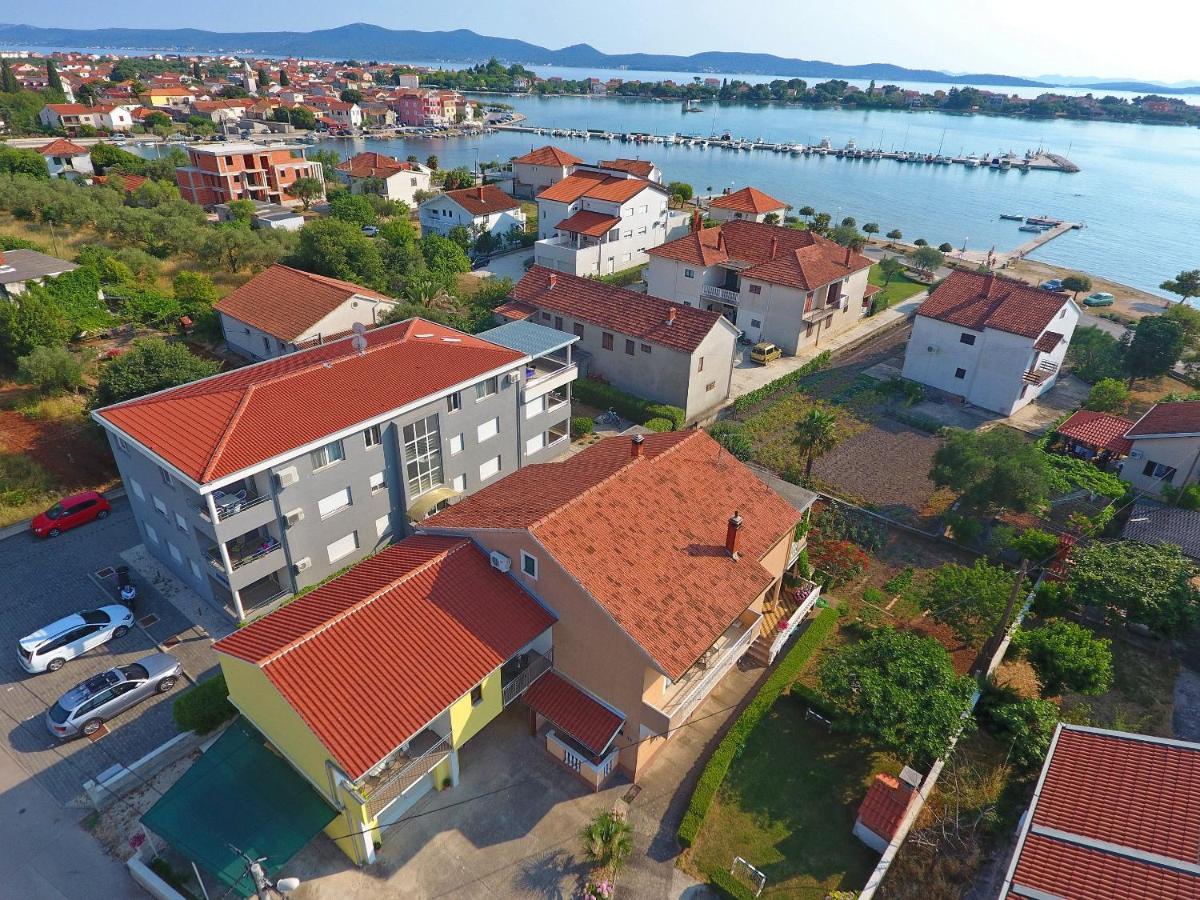 Sukošan Apartmani Dane المظهر الخارجي الصورة
