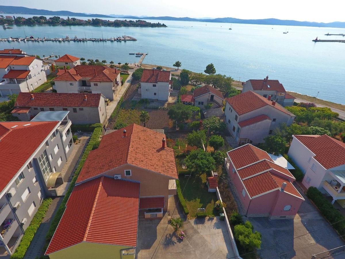 Sukošan Apartmani Dane المظهر الخارجي الصورة